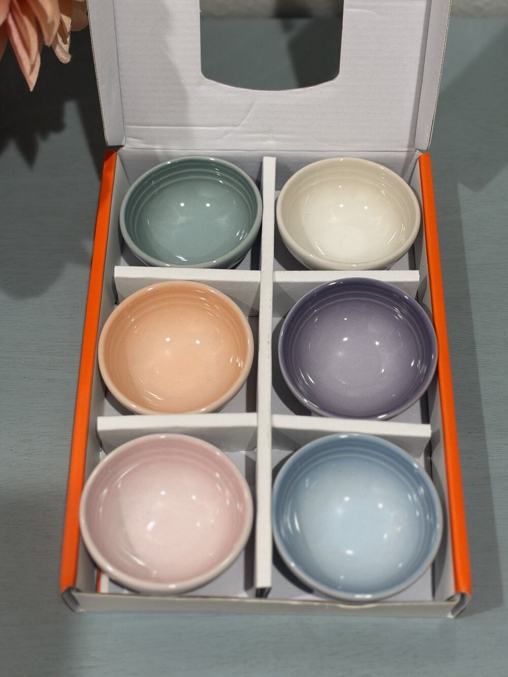 Le Creuset 2oz Vancouver Pinch Bowls Pastel Multicolor Set of 6 New In Box